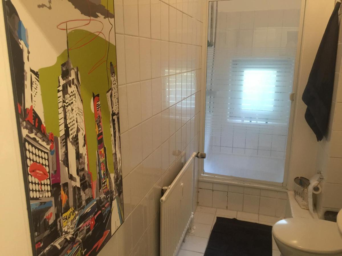 Modern Living In A Perfect Location Apartment Essen Ngoại thất bức ảnh